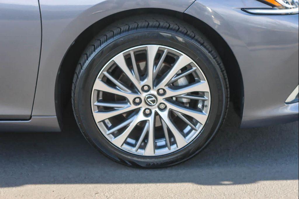 used 2021 Lexus ES 350 car, priced at $30,902