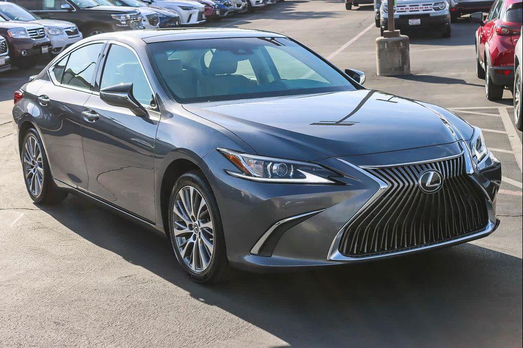 used 2021 Lexus ES 350 car, priced at $30,902