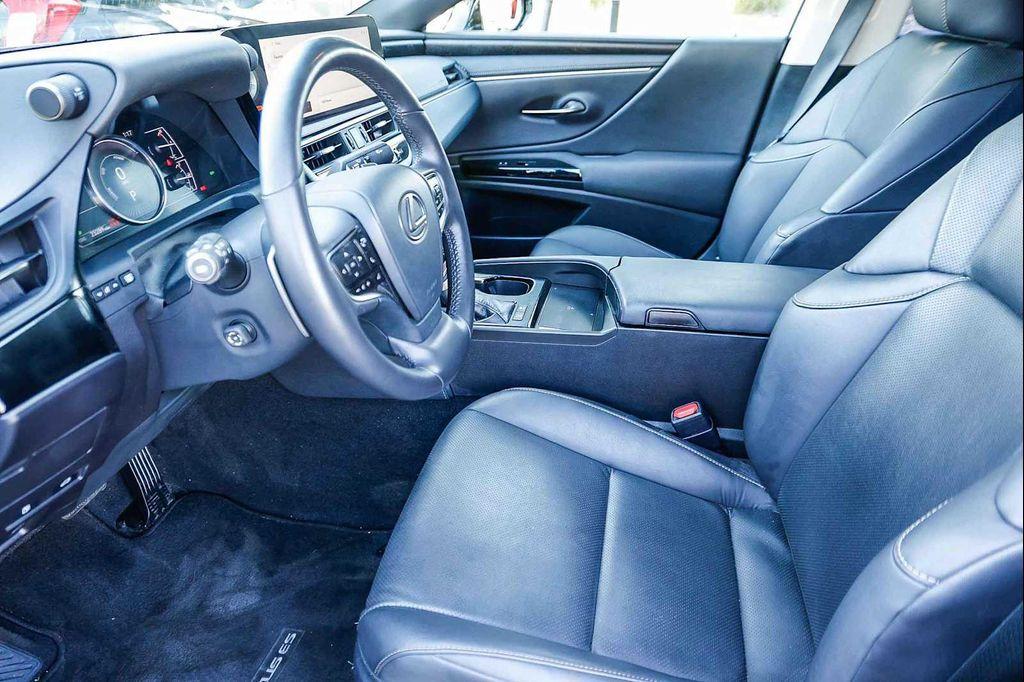 used 2023 Lexus ES 300h car, priced at $38,992