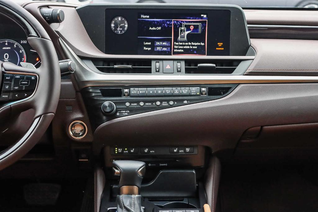 used 2020 Lexus ES 350 car, priced at $34,451