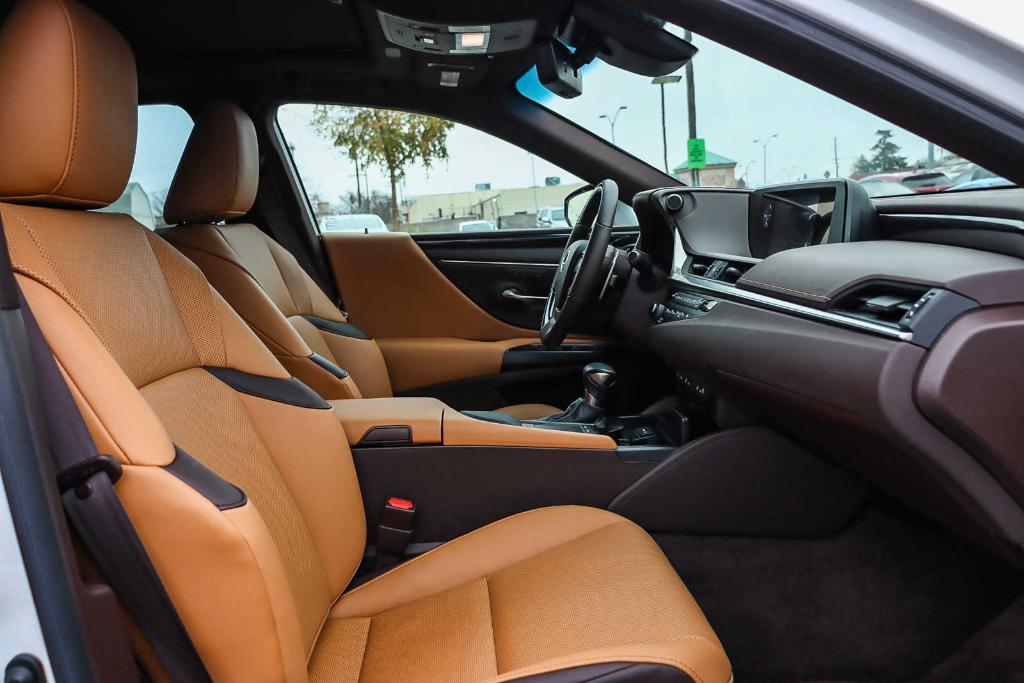 used 2020 Lexus ES 350 car, priced at $34,451