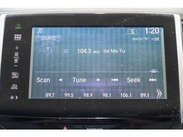 used 2016 Honda Pilot car, priced at $15,484