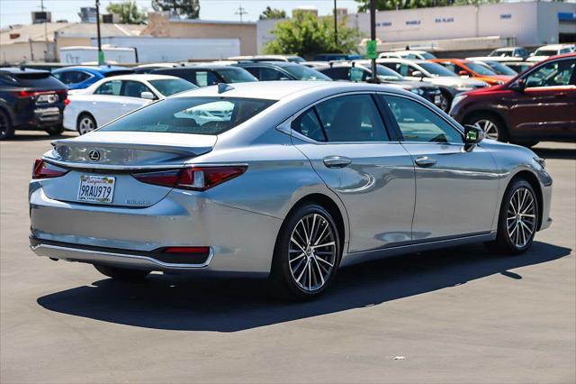 used 2025 Lexus ES 300h car, priced at $43,982