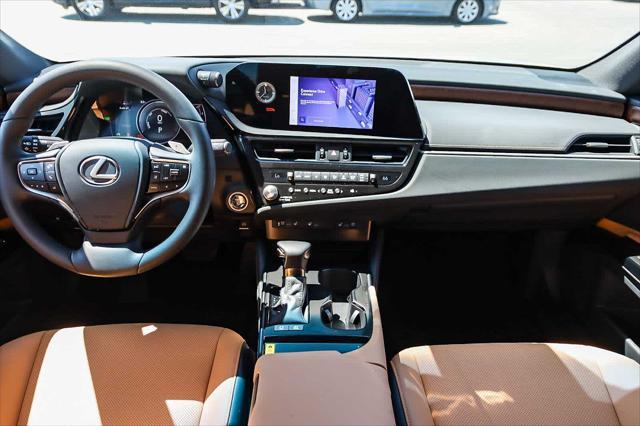 used 2025 Lexus ES 300h car, priced at $43,982