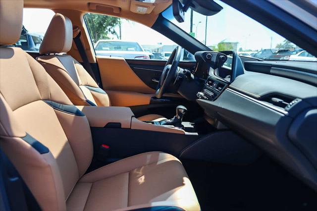 used 2025 Lexus ES 300h car, priced at $43,982