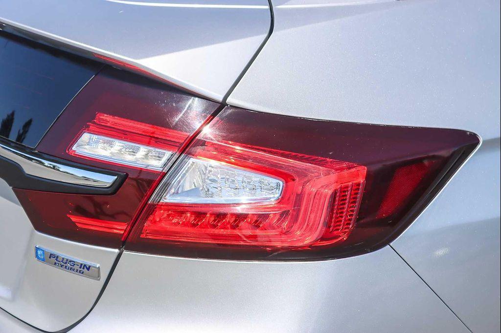 used 2018 Honda Clarity Plug-In Hybrid car, priced at $17,883