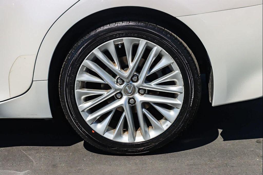used 2016 Lexus ES 350 car, priced at $19,681