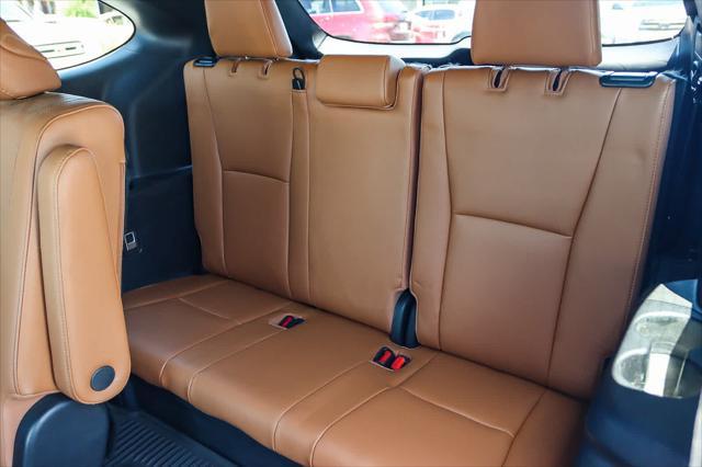 used 2021 Toyota Highlander Hybrid car, priced at $39,611