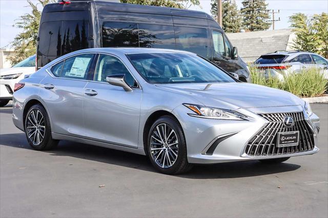 new 2025 Lexus ES 300h car, priced at $48,894