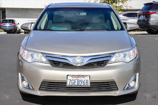 used 2014 Toyota Camry Hybrid car, priced at $16,151