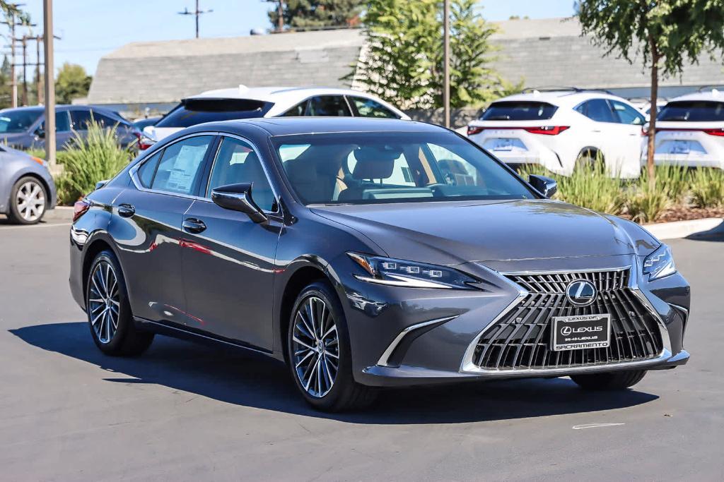 new 2025 Lexus ES 300h car, priced at $52,289