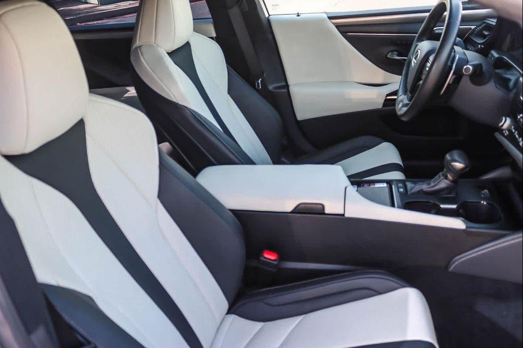 used 2024 Lexus ES 300h car, priced at $47,321