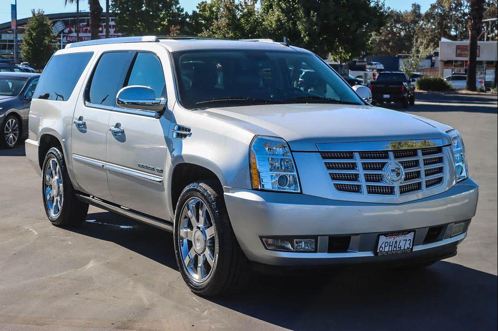 used 2011 Cadillac Escalade ESV car, priced at $13,182