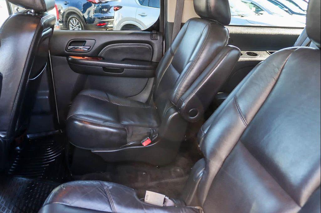 used 2011 Cadillac Escalade ESV car, priced at $13,182