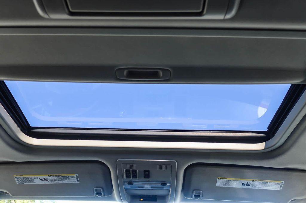 used 2011 Cadillac Escalade ESV car, priced at $13,182