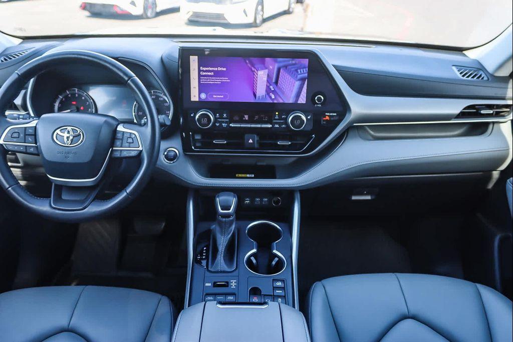 used 2023 Toyota Highlander car, priced at $34,943