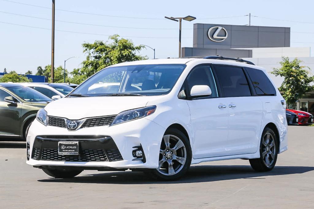 used 2020 Toyota Sienna car, priced at $33,411