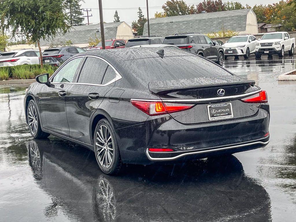 used 2022 Lexus ES 300h car, priced at $34,783