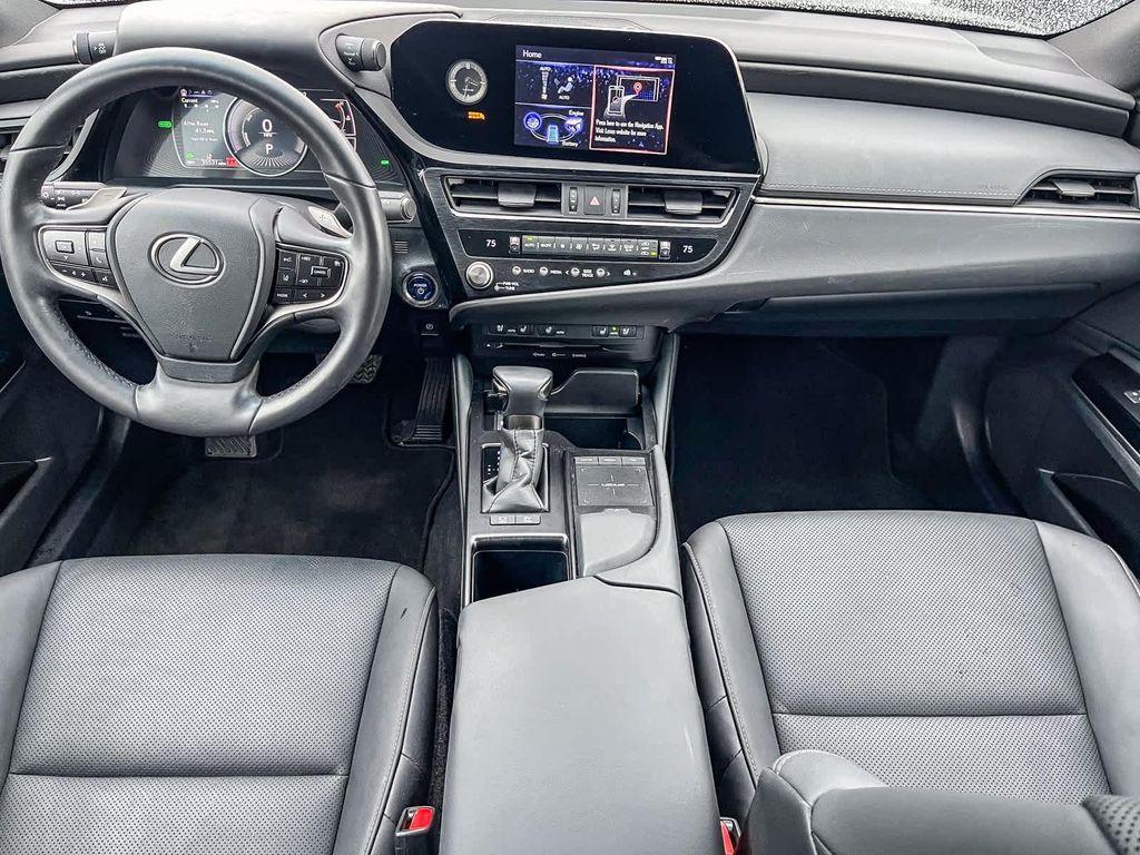 used 2022 Lexus ES 300h car, priced at $34,783