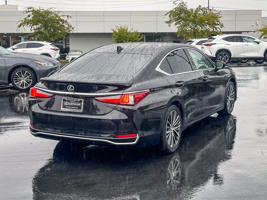 used 2022 Lexus ES 300h car, priced at $34,783