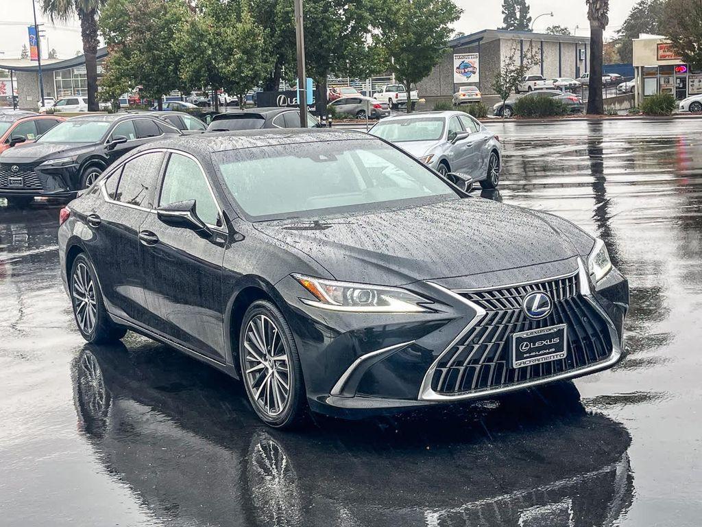 used 2022 Lexus ES 300h car, priced at $34,783