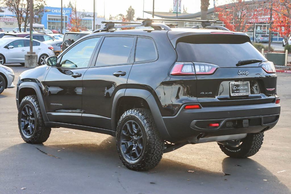 used 2020 Jeep Cherokee car, priced at $20,942