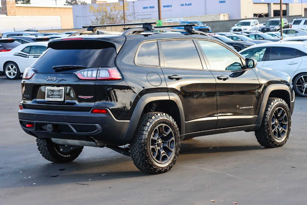 used 2020 Jeep Cherokee car, priced at $20,942