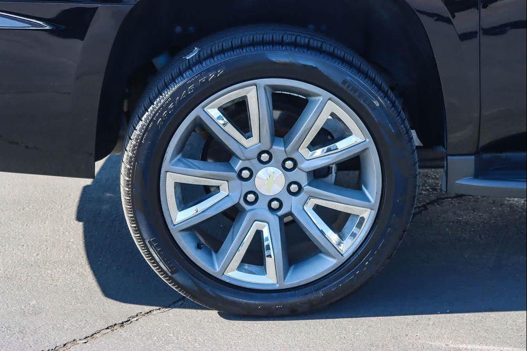 used 2015 Chevrolet Suburban car, priced at $15,885