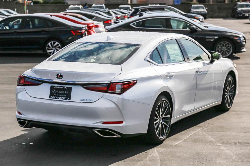 new 2025 Lexus ES 350 car, priced at $47,494