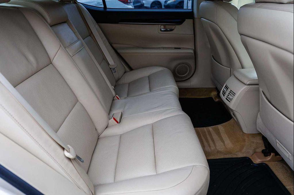 used 2013 Lexus ES 350 car, priced at $15,131