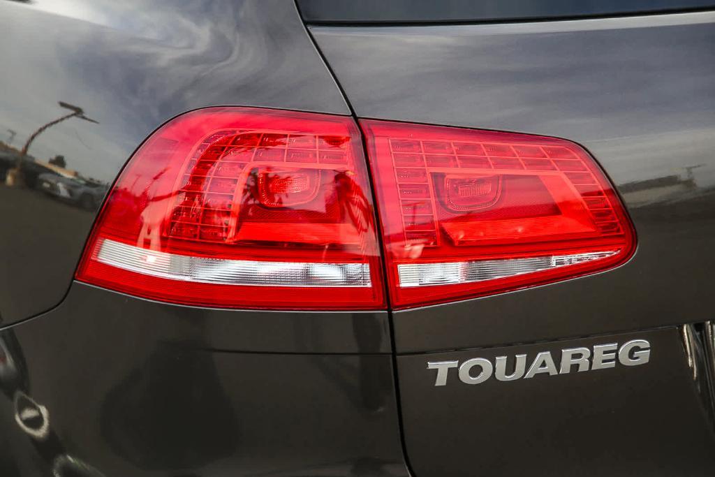 used 2016 Volkswagen Touareg car, priced at $16,144