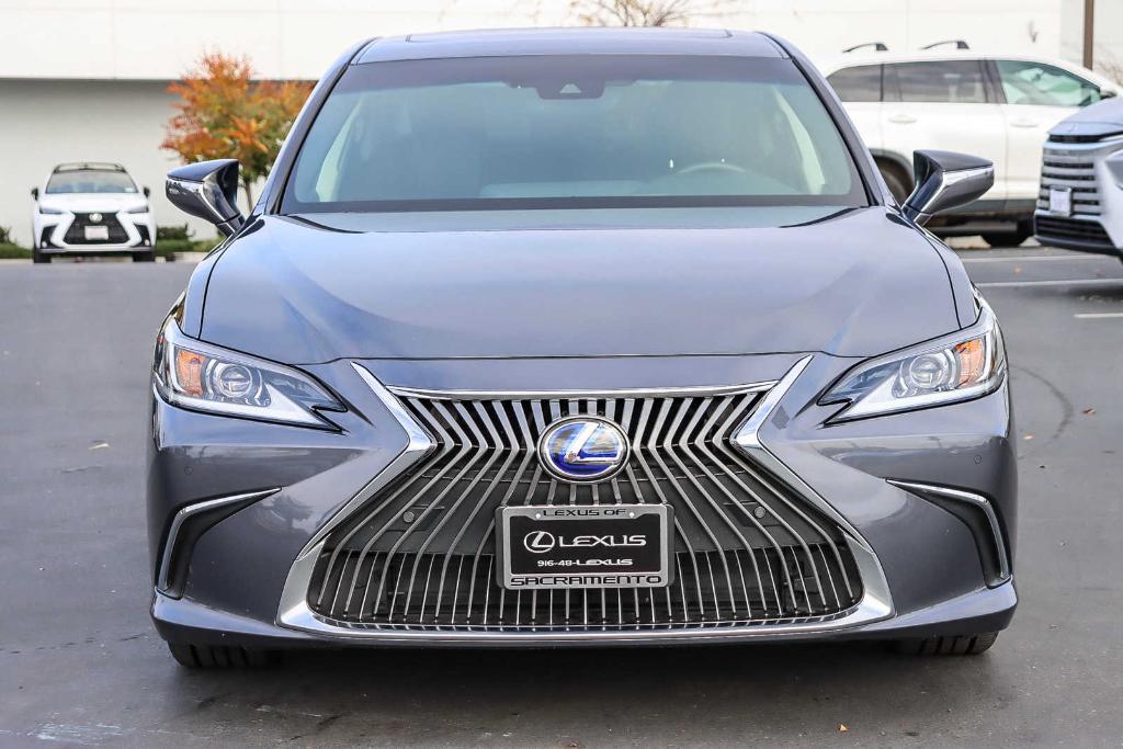 used 2020 Lexus ES 300h car, priced at $32,792