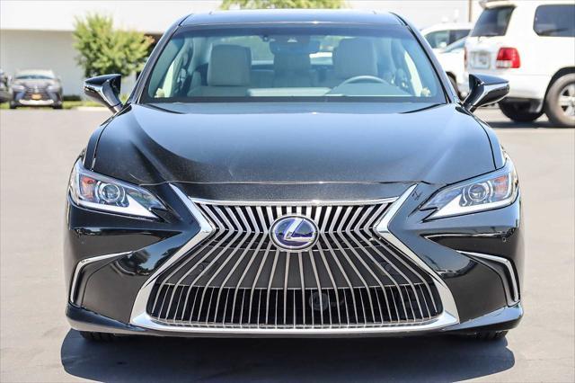 used 2021 Lexus ES 300h car, priced at $36,161