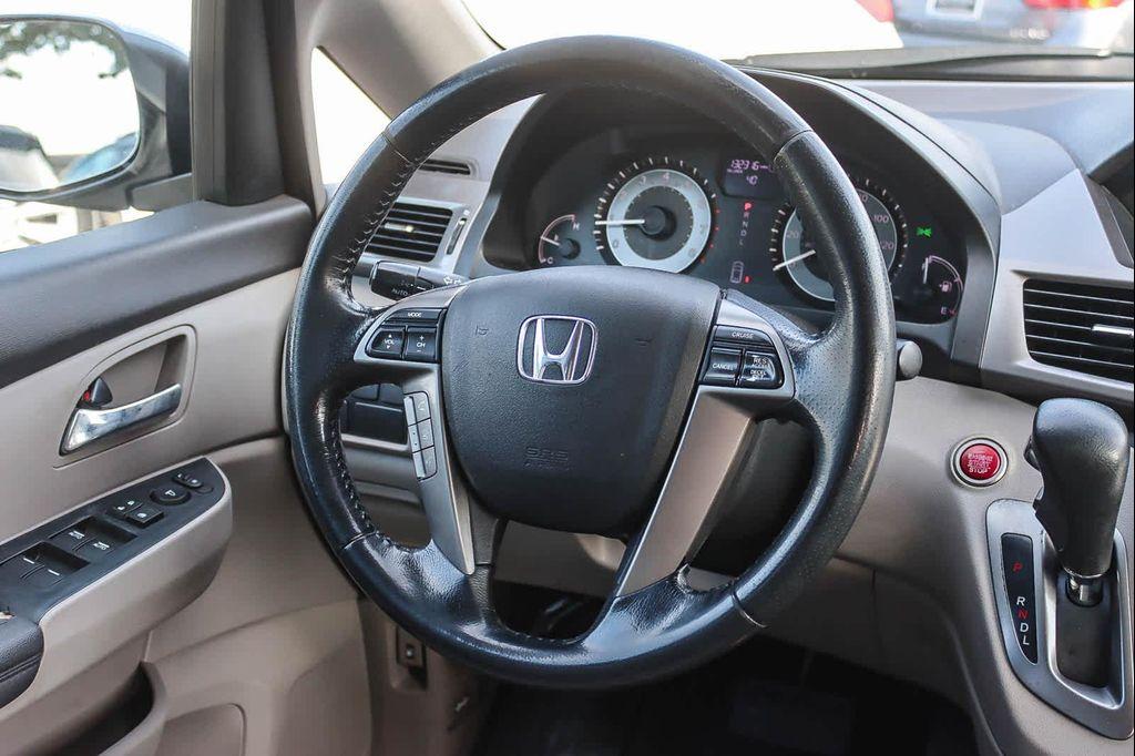 used 2016 Honda Odyssey car, priced at $14,403