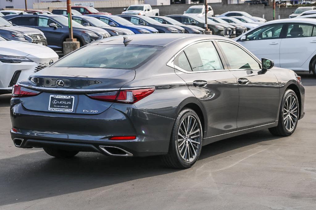 new 2024 Lexus ES 350 car, priced at $45,261