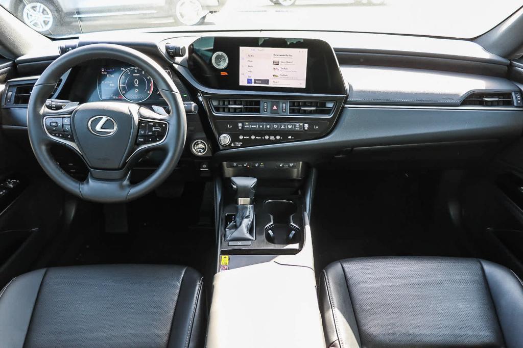 new 2024 Lexus ES 350 car, priced at $45,261