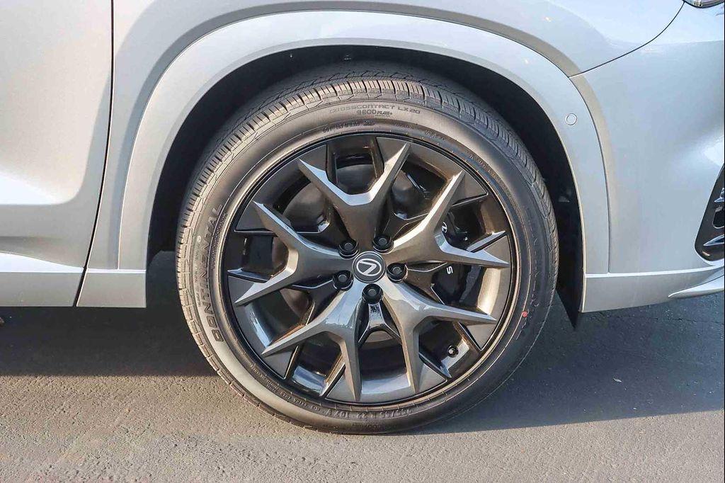 new 2026 Lexus TX 500h car, priced at $75,909