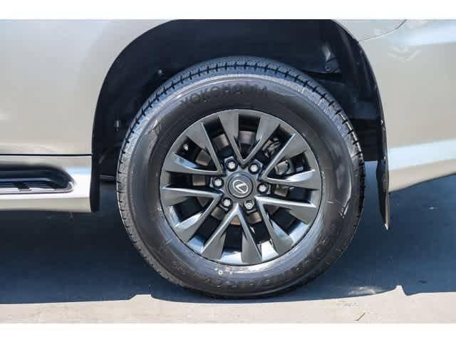 used 2023 Lexus GX 460 car, priced at $57,552