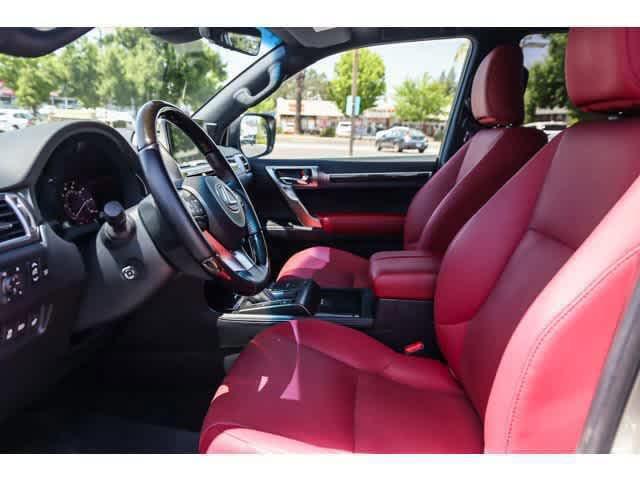 used 2023 Lexus GX 460 car, priced at $57,552