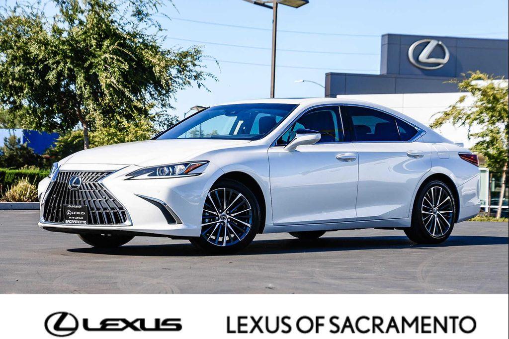 used 2023 Lexus ES 300h car, priced at $32,661