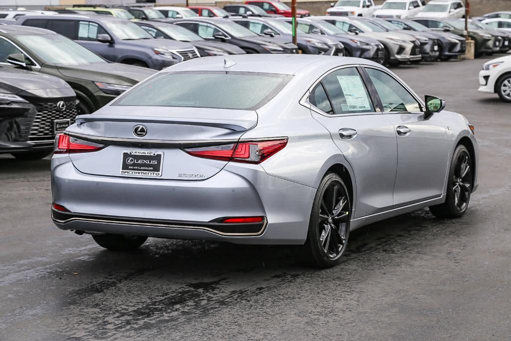 new 2024 Lexus ES 300h car, priced at $54,394