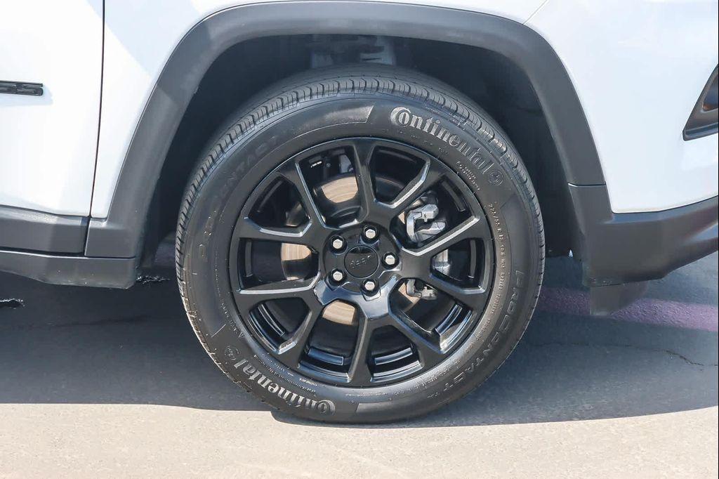 used 2022 Jeep Compass car, priced at $22,884