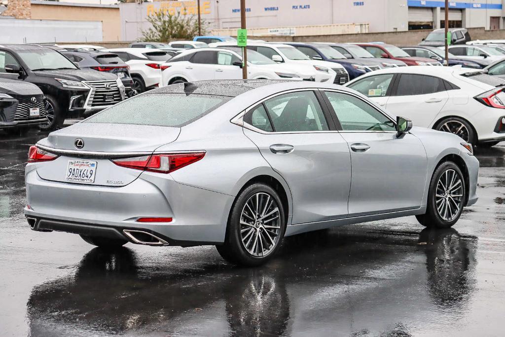 used 2022 Lexus ES 350 car, priced at $38,331