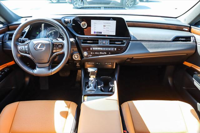 new 2025 Lexus ES 300h car, priced at $48,894