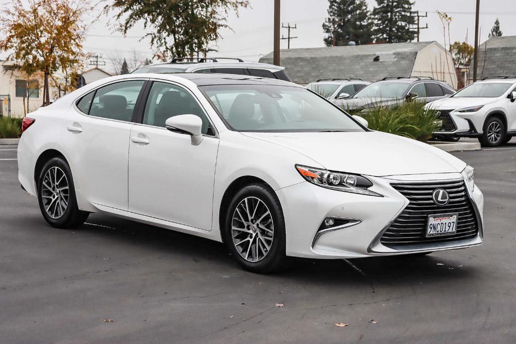 used 2017 Lexus ES 350 car, priced at $25,821