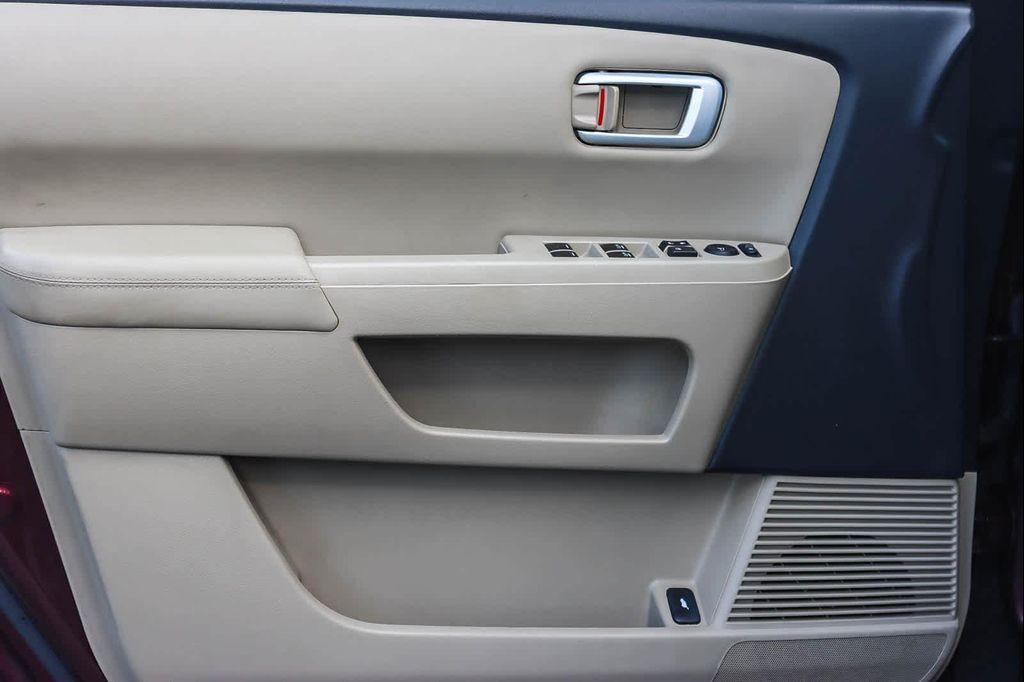 used 2012 Honda Pilot car, priced at $10,584
