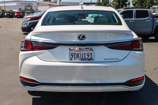 used 2023 Lexus ES 300h car, priced at $41,381