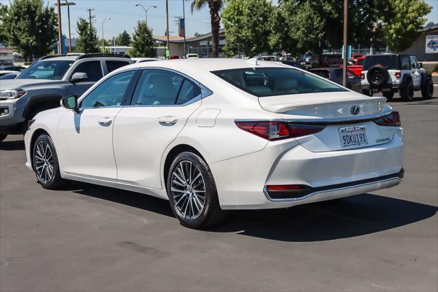 used 2023 Lexus ES 300h car, priced at $41,381