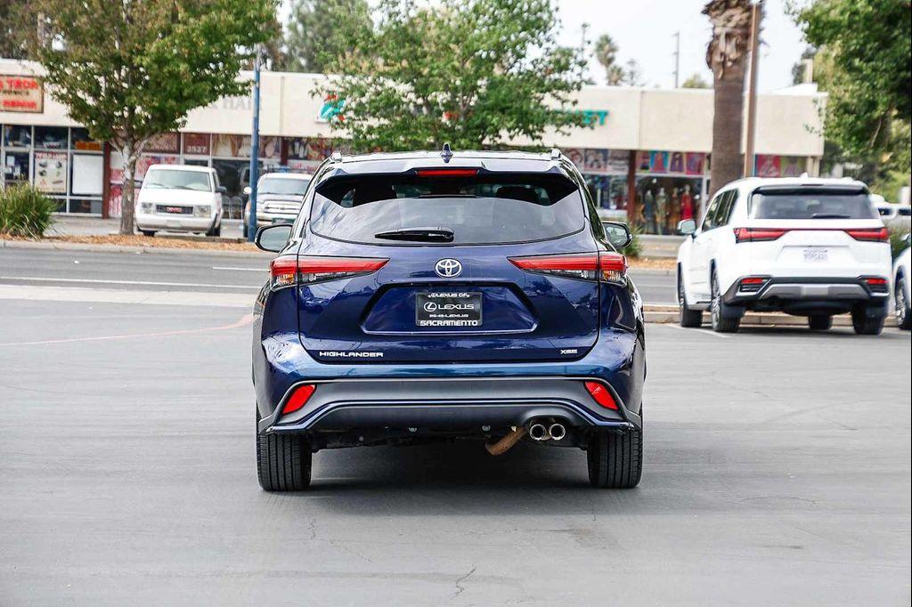 used 2023 Toyota Highlander car, priced at $35,202