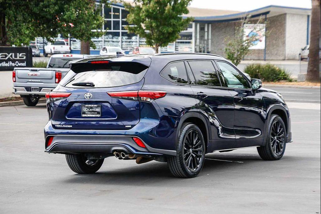 used 2023 Toyota Highlander car, priced at $35,202